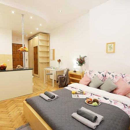 كراكوفيا Batorego Cosy Apartment 2 المظهر الخارجي الصورة