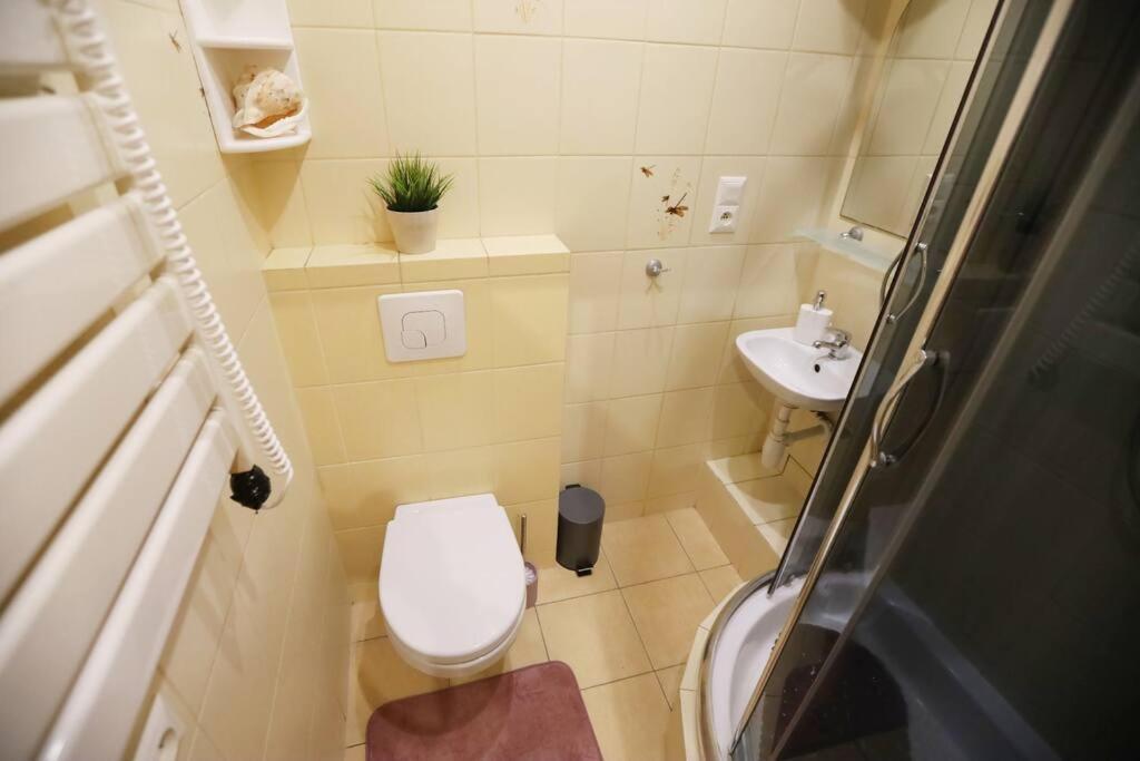 كراكوفيا Batorego Cosy Apartment 2 المظهر الخارجي الصورة